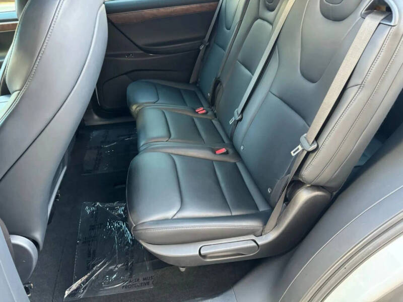 2020 Tesla Model X Long Range Plus