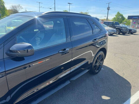 2022 Ford Edge ST-Line