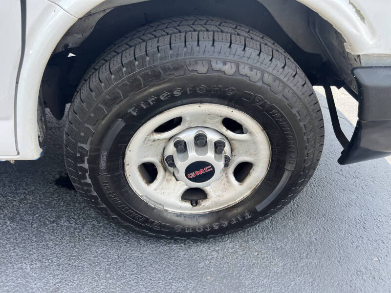 2016 GMC Savana 3500