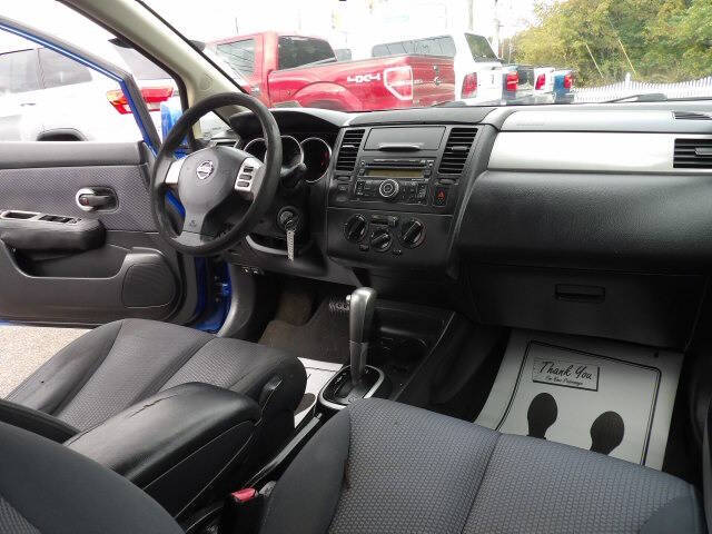 2009 Nissan Versa 1.8 SL