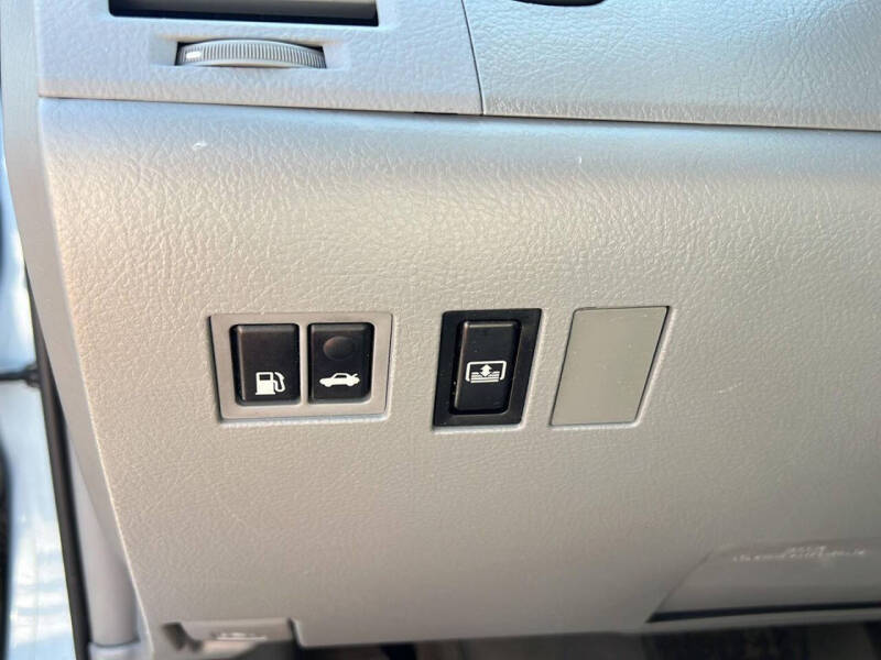 2010 Toyota Avalon Limited