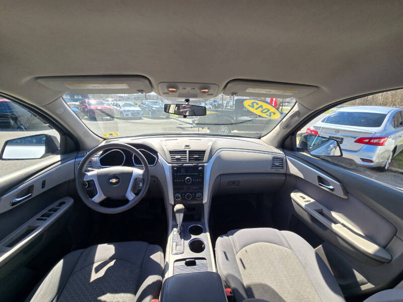 2012 Chevrolet Traverse LS