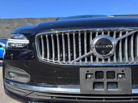 2022 Volvo S90 B6 Inscription