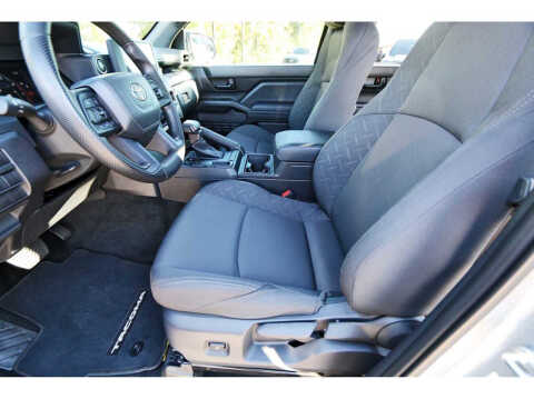 2025 Toyota Tacoma SR