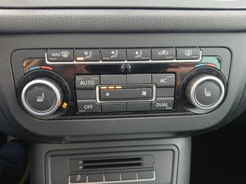 2012 Volkswagen Tiguan SEL 4Motion