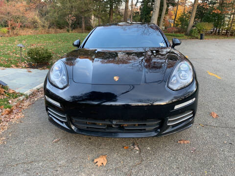 2014 Porsche Panamera 4S Executive