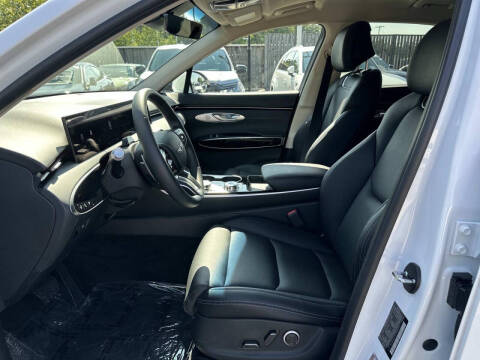 2026 Genesis GV70