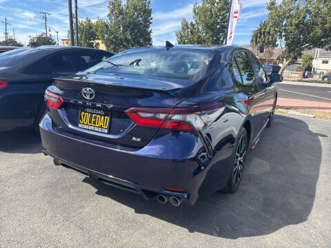 2022 Toyota Camry SE