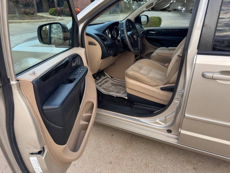 2014 Dodge Grand Caravan SE