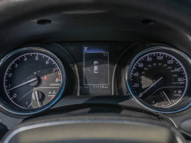 2019 Toyota Camry LE