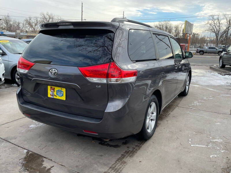 2014 Toyota Sienna