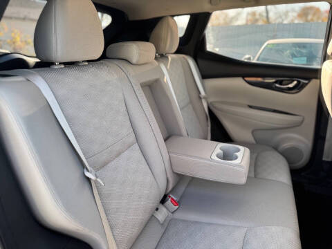 2019 Nissan Rogue Sport SV