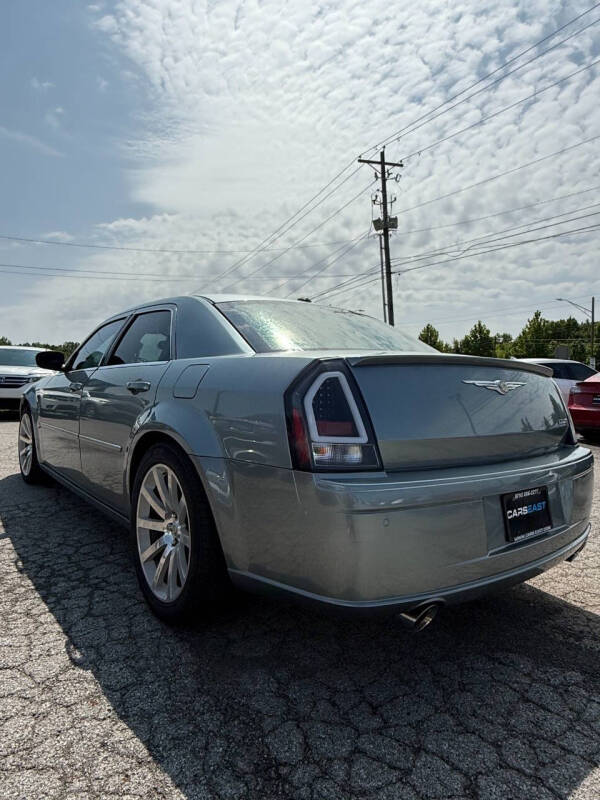 2006 Chrysler 300 SRT-8