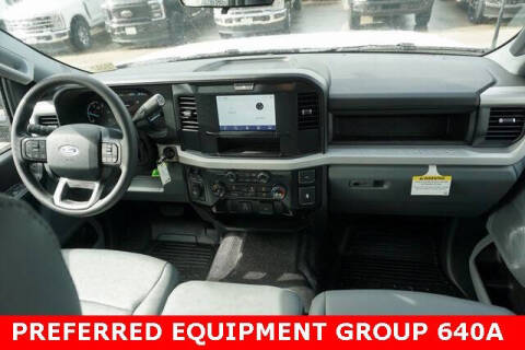 2025 Ford F-350 Super Duty XL