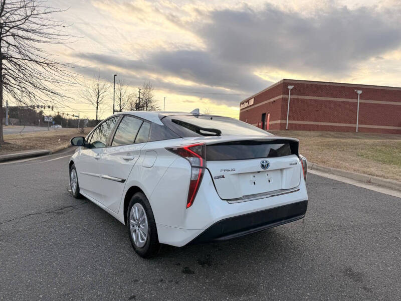 2017 Toyota Prius Two