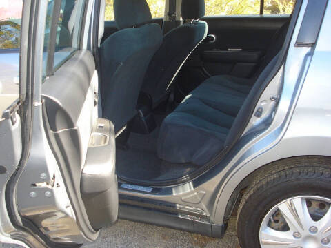 2012 Nissan Versa 1.8 S