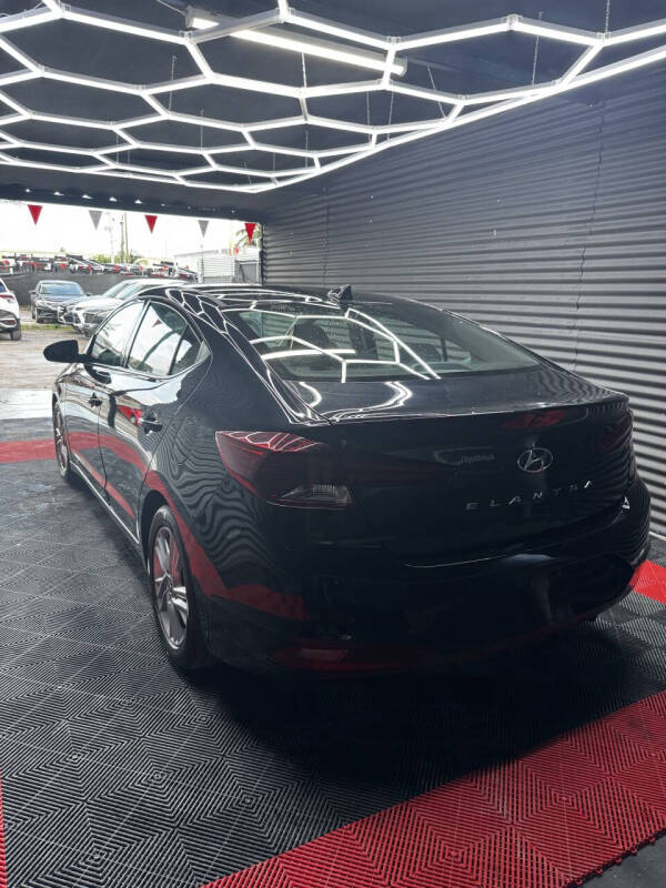 2020 Hyundai Elantra SEL