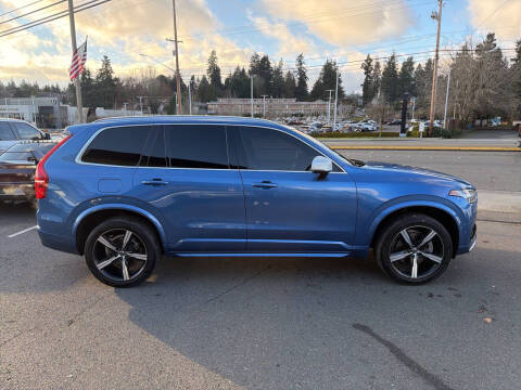 2018 Volvo XC90 T6 R-Design