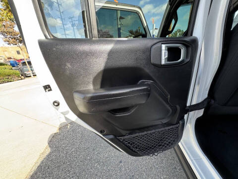 2021 Jeep Gladiator California Edition