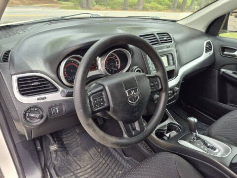 2019 Dodge Journey SE