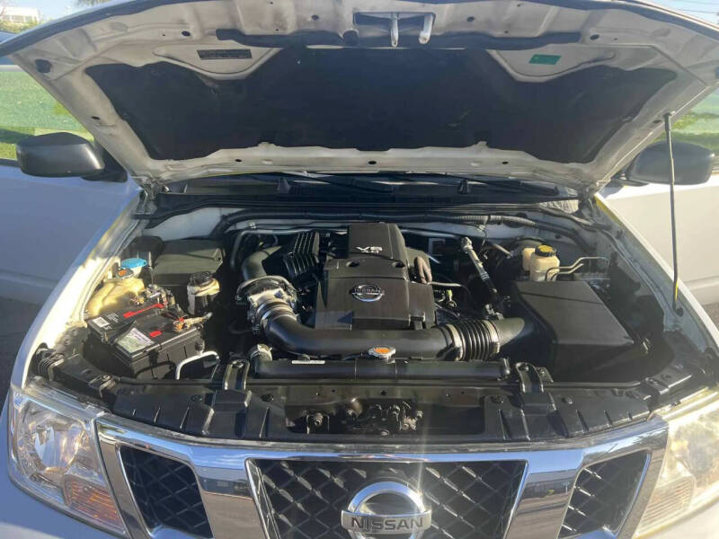 2017 Nissan Frontier SV V6