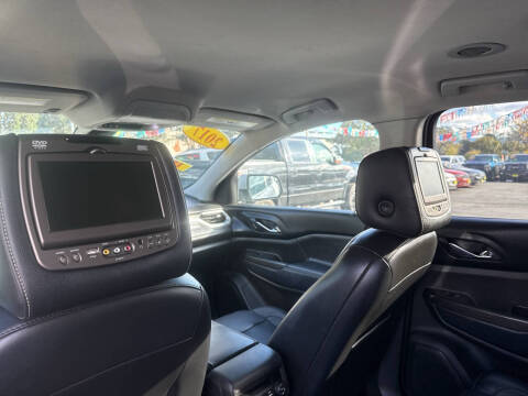 2017 GMC Acadia SLT-2