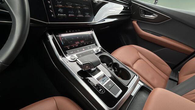 2022 Audi Q7 quattro Premium Plus 55 TFSI