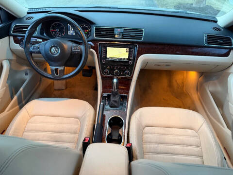 2013 Volkswagen Passat TDI SEL Premium