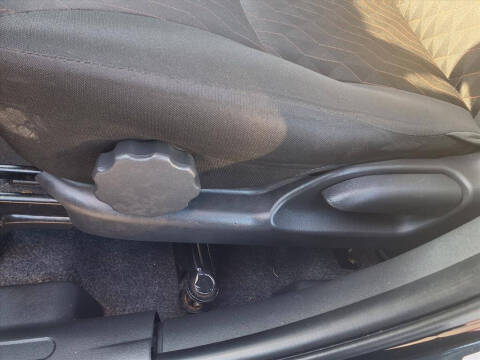 2021 Mitsubishi Mirage ES