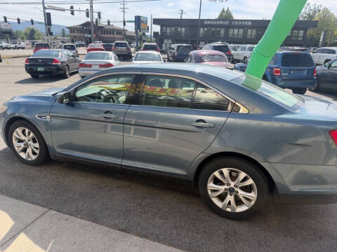 2010 Ford Taurus SEL