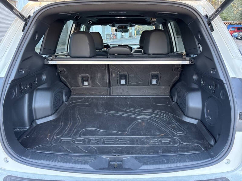 2025 Subaru Forester Touring