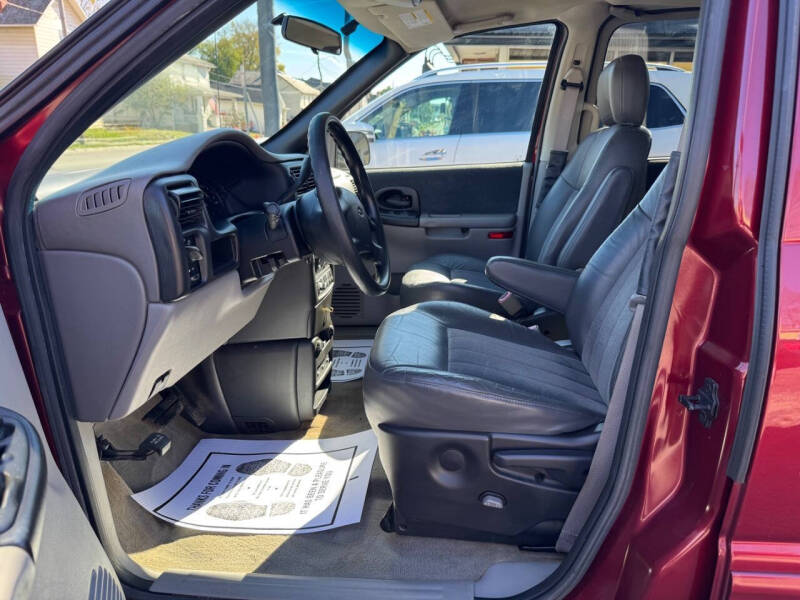 2002 Chevrolet Venture Warner Brothers