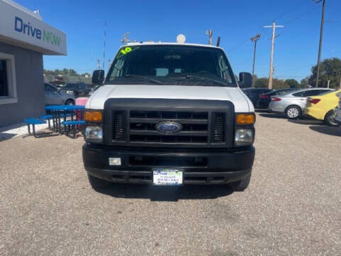 2010 Ford E-Series E-250