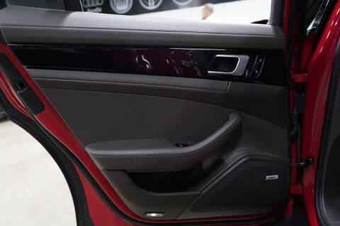 2020 Porsche Panamera