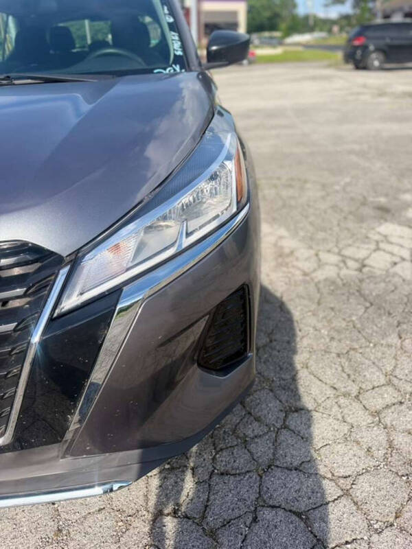 2021 Nissan Kicks S