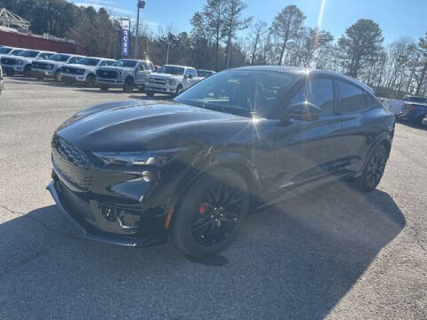 2025 Ford Mustang Mach-E Premium