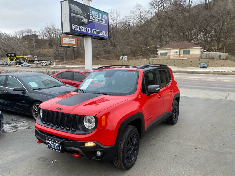 2018 Jeep Renegade for sale at Lewis Blvd Auto Sales in Sioux City IA