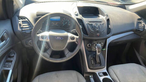 2016 Ford Escape SE