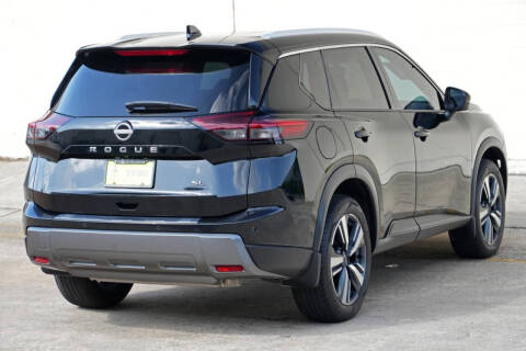 2024 Nissan Rogue SL