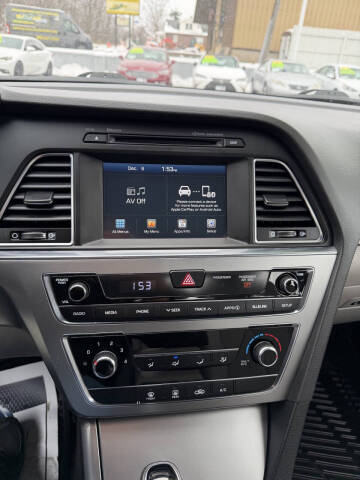 2016 Hyundai Sonata SE