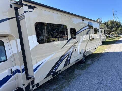 2020 Thor Motor Coach Chateau