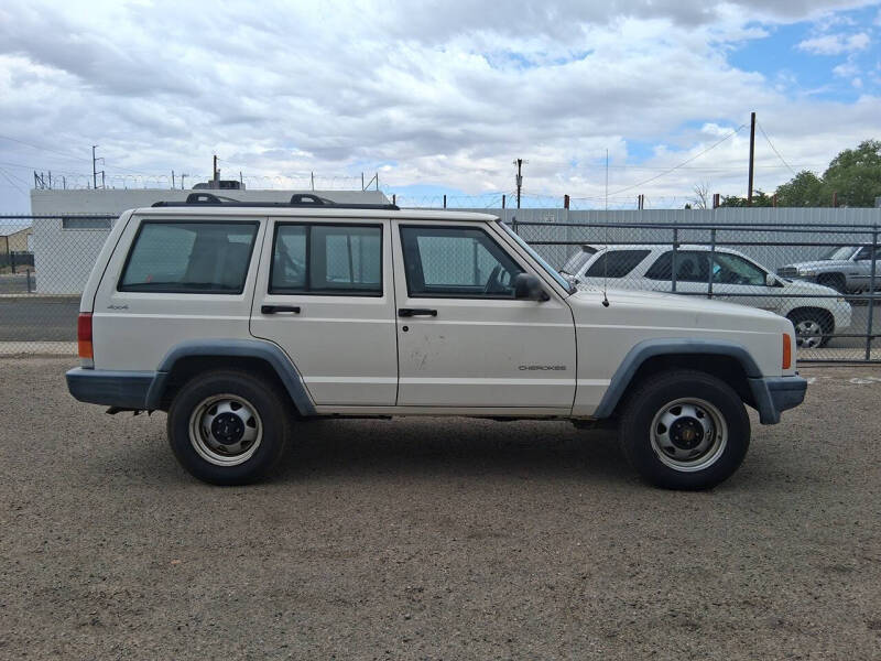 2000 Jeep Cherokee SE