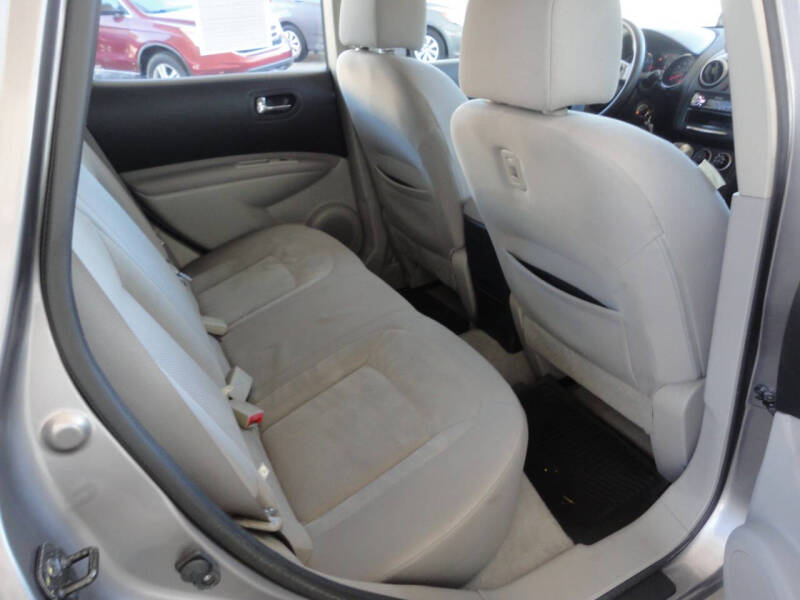 2011 Nissan Rogue S