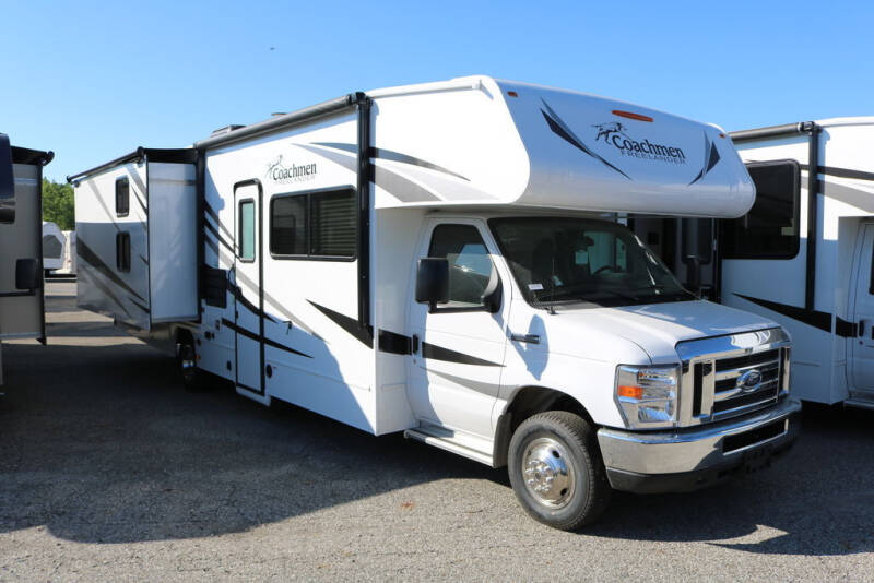 2021 Coachmen Freelander 450 Ford 30BH