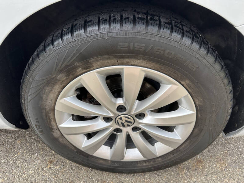 2017 Volkswagen Beetle Convertible 1.8T SE