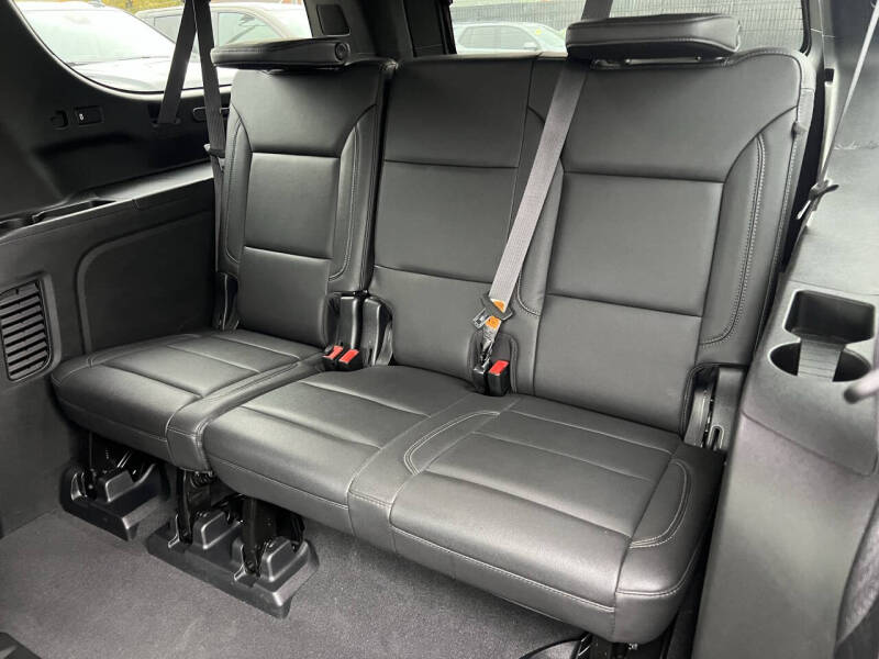 2021 Chevrolet Suburban Z71