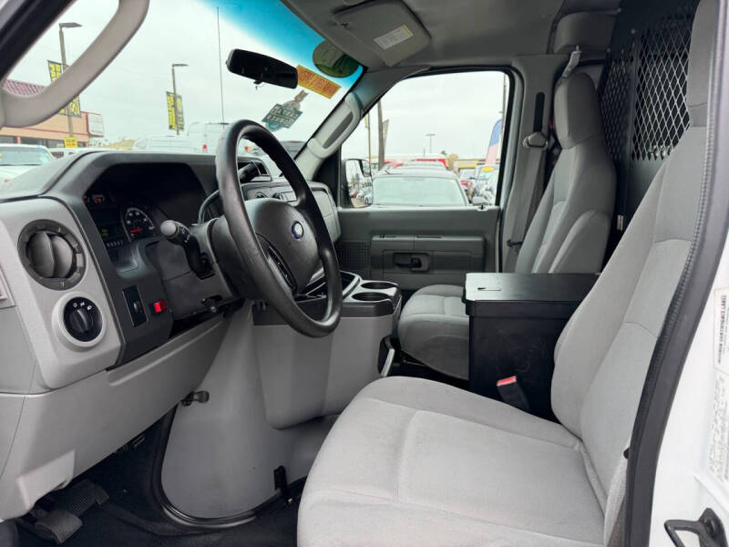 2013 Ford E-Series E-150