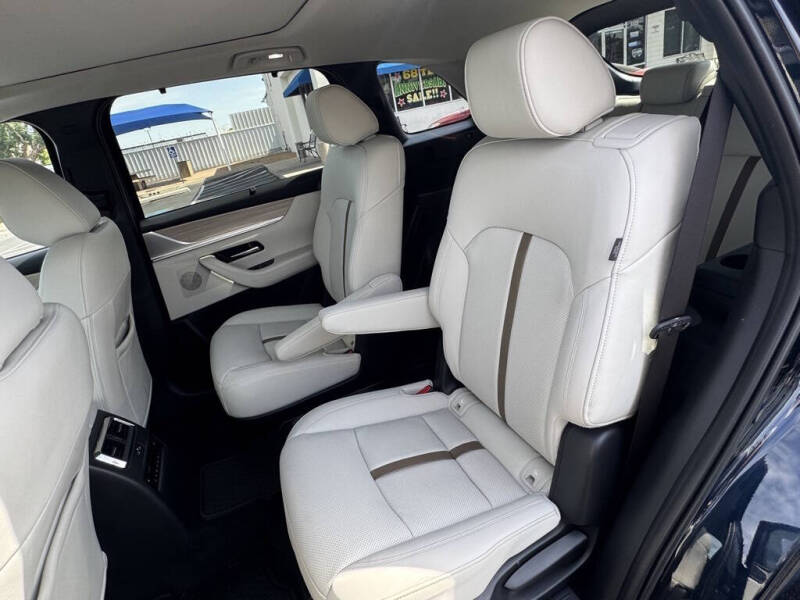 2025 Mazda CX-90 Plug-in Hybrid Premium Plus