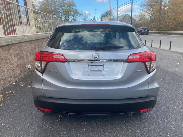 2022 Honda HR-V LX