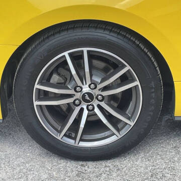 2016 Ford Mustang EcoBoost Premium